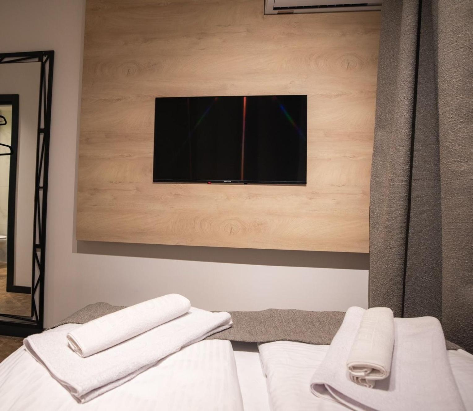 Sunshine apartments - Valjevo view 4