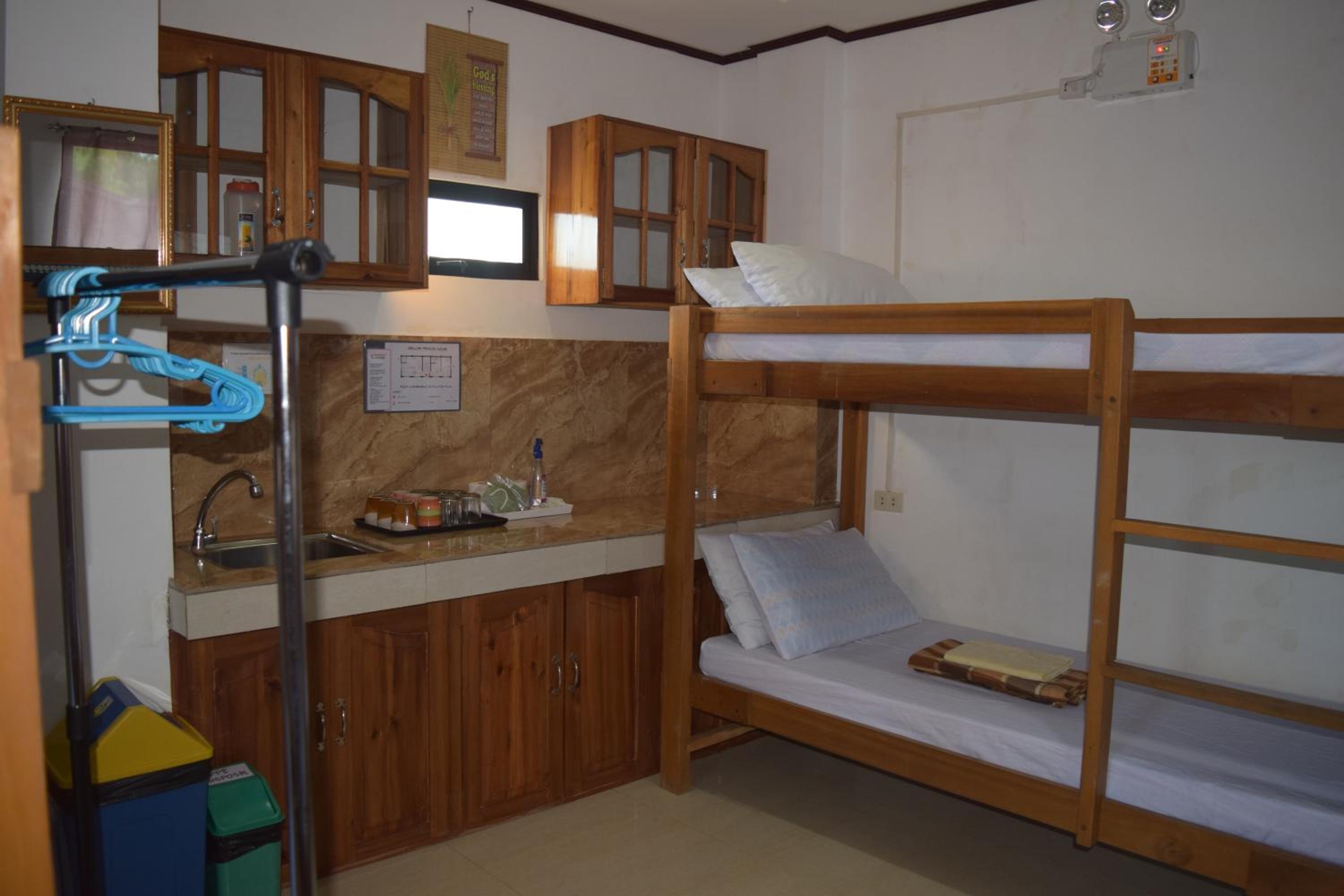 Sealor Pension House