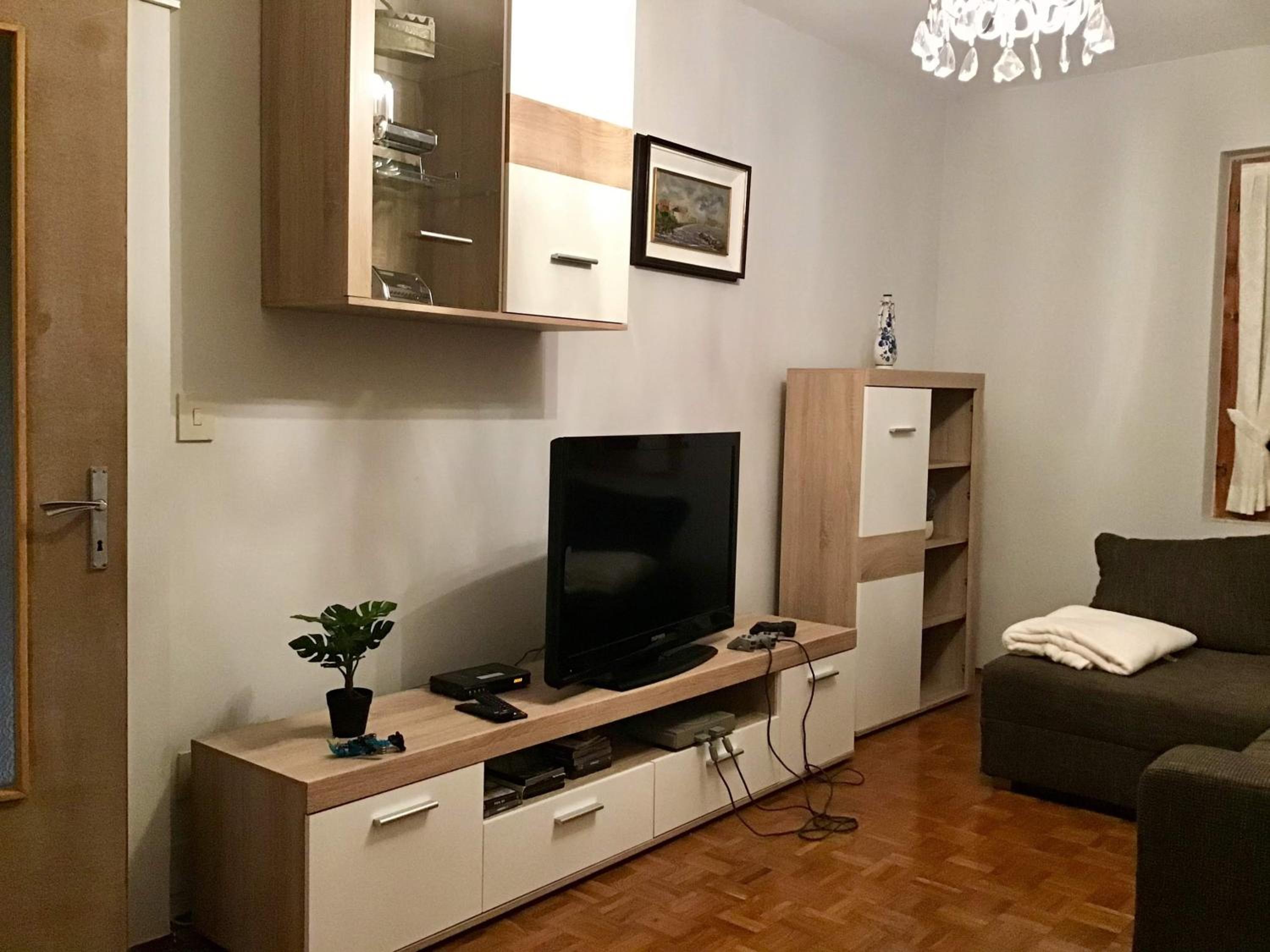 Photo 18