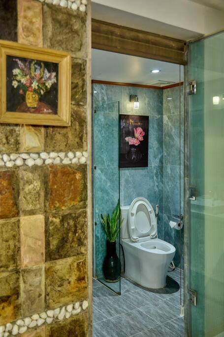ZeitHome305/Old Quarter/Luxury 2 BR/2 Big Balcony