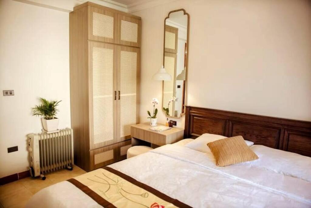 ZeitHome305/Old Quarter/Luxury 2 BR/2 Big Balcony