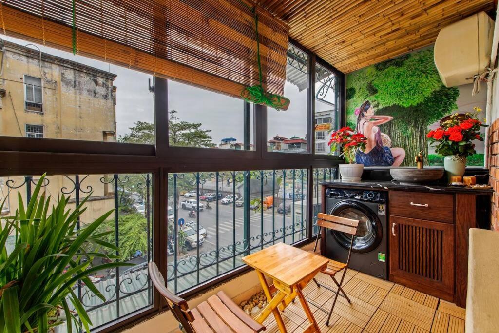 ZeitHome305/Old Quarter/Luxury 2 BR/2 Big Balcony