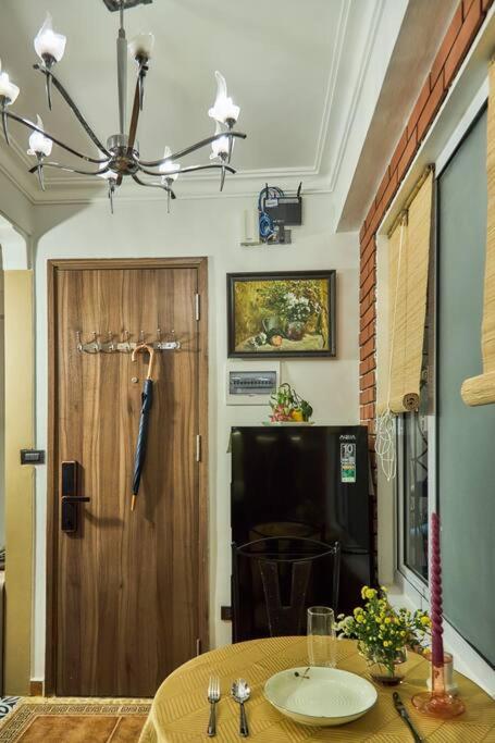 ZeitHome305/Old Quarter/Luxury 2 BR/2 Big Balcony