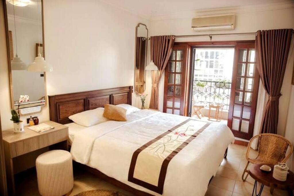 ZeitHome305/Old Quarter/Luxury 2 BR/2 Big Balcony