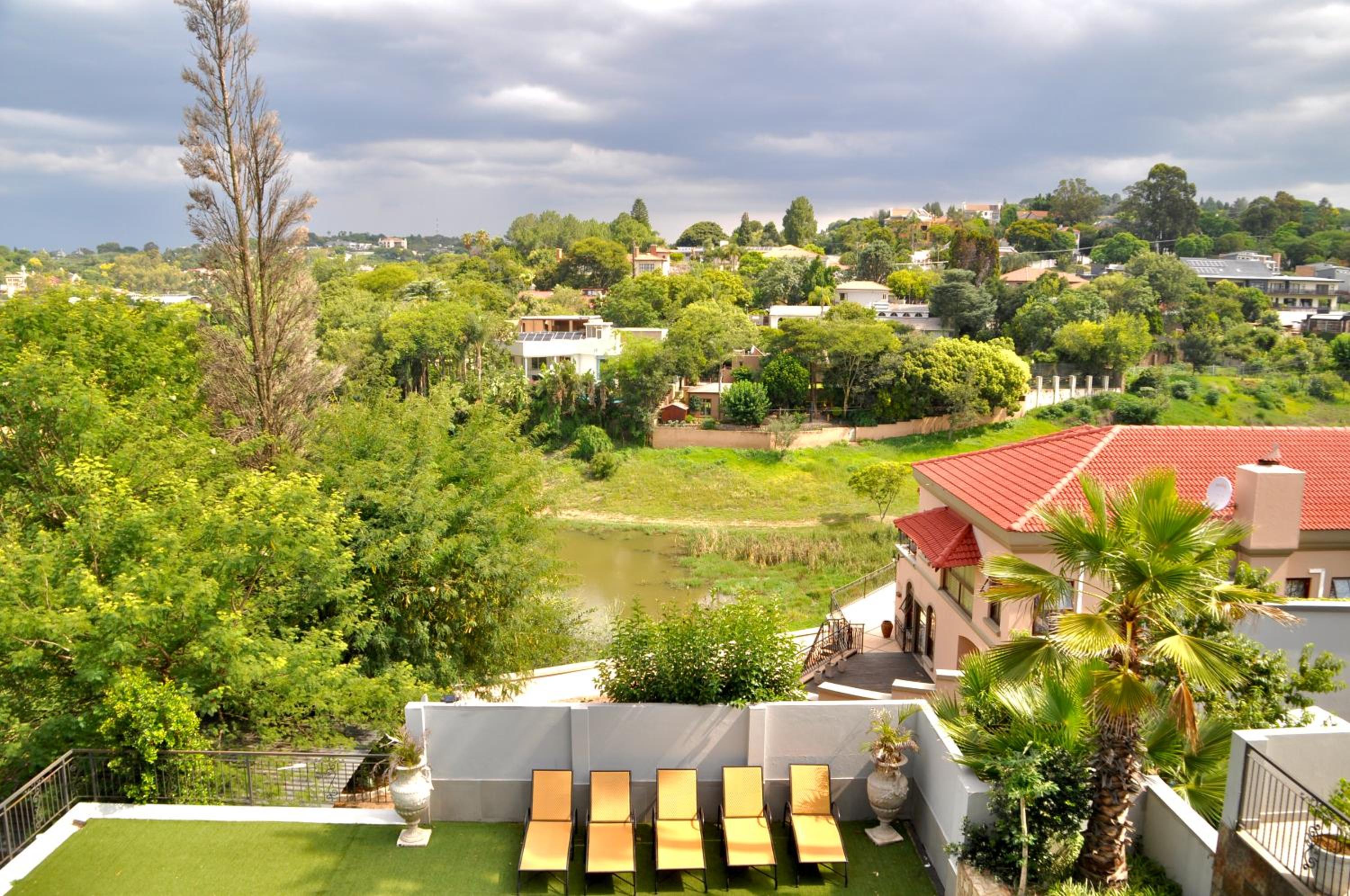 Ambonnay Terrace Guest House