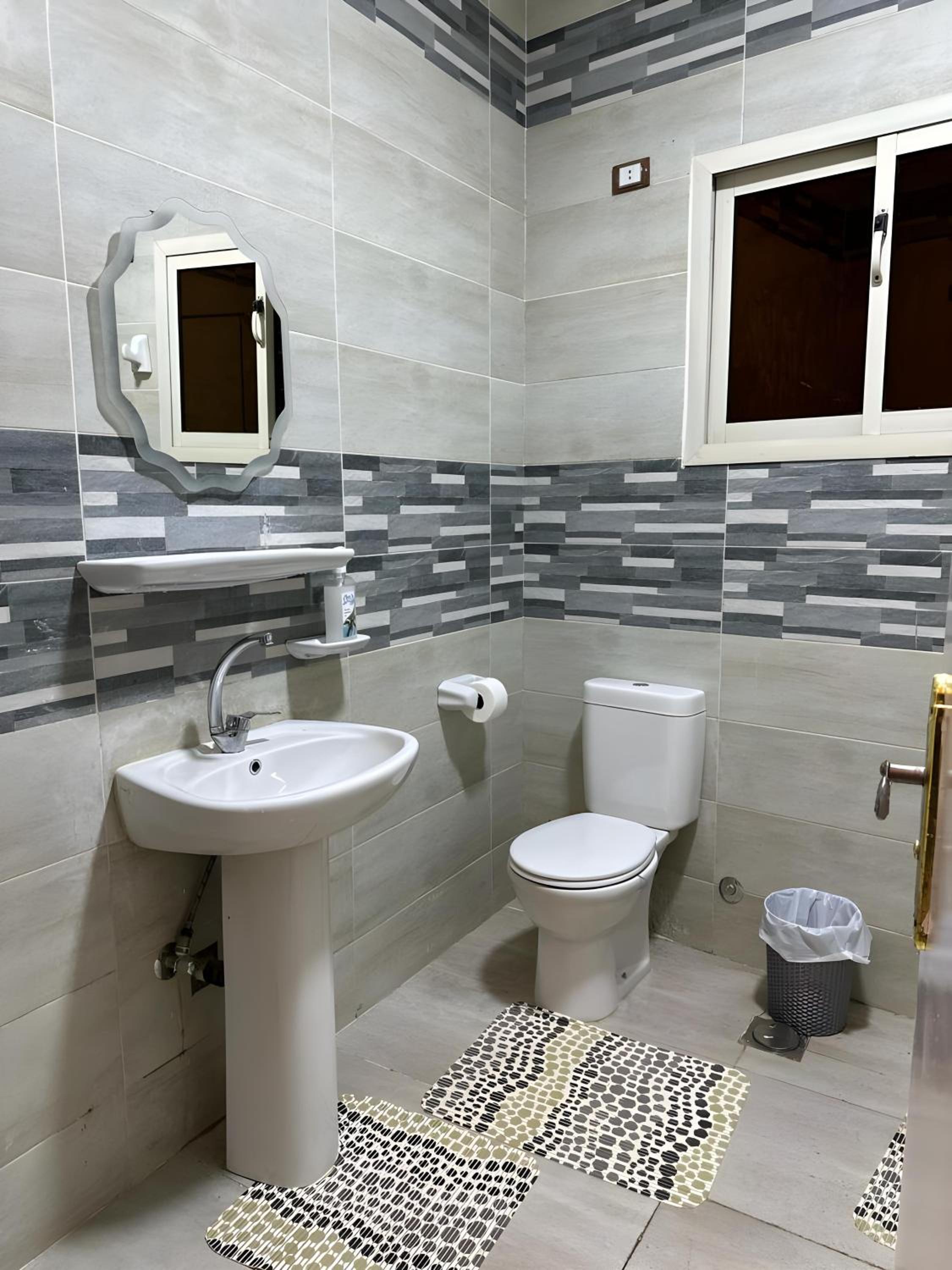 City Center Chic: Modern 2BR with Ultimate Comfort