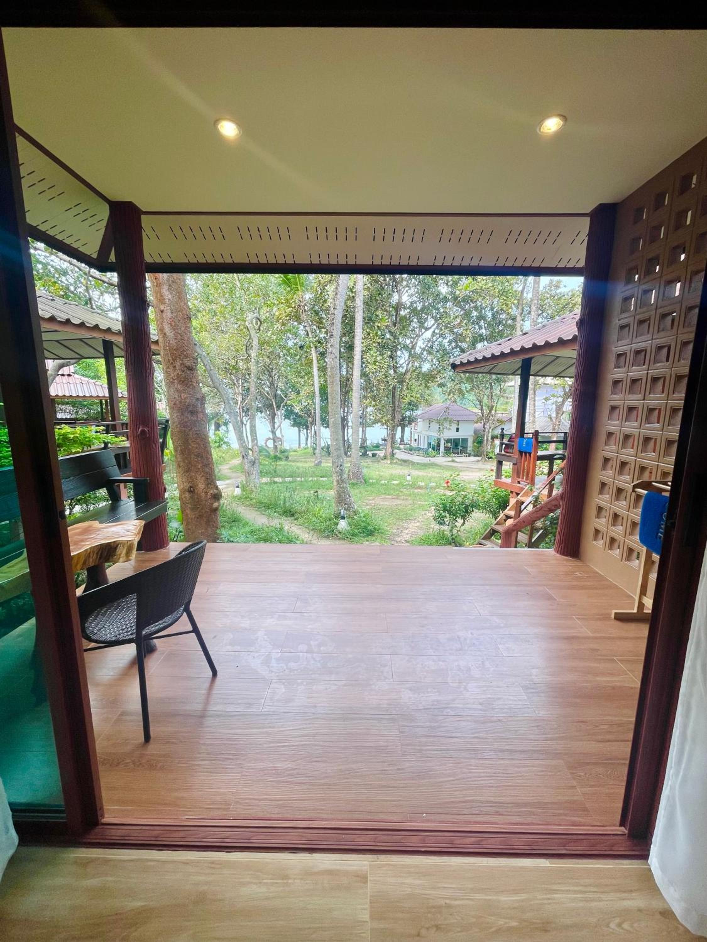 Photo 165