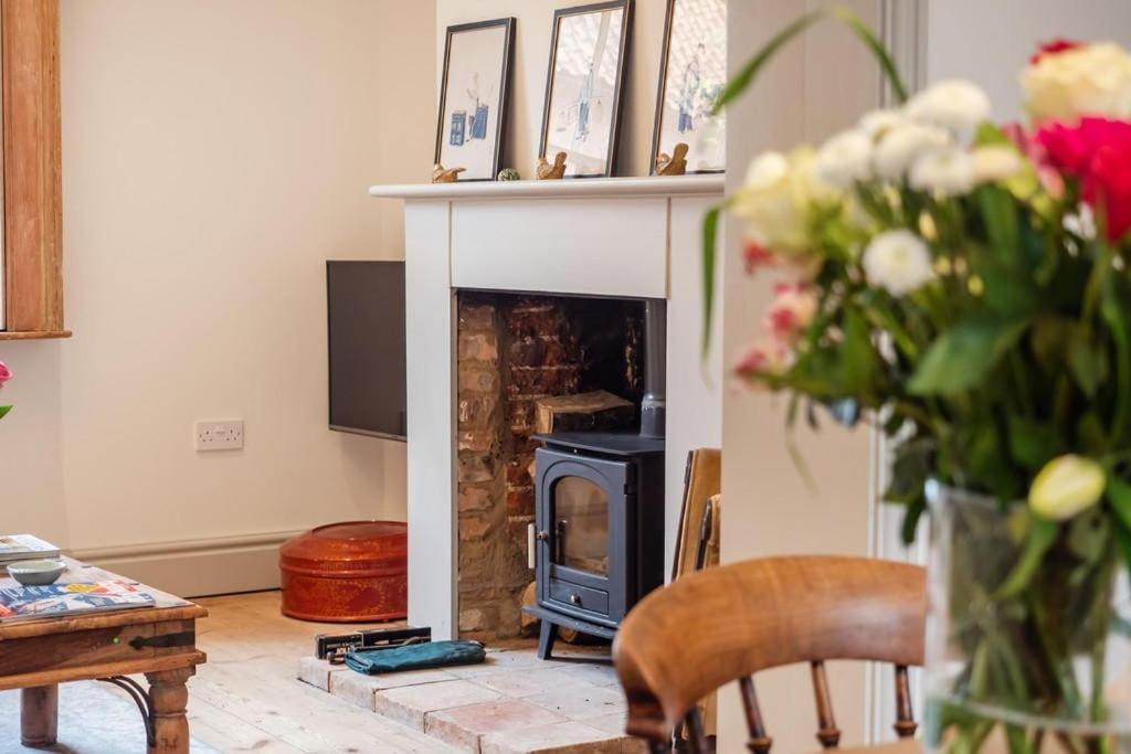 The Cosy Cottage view 4