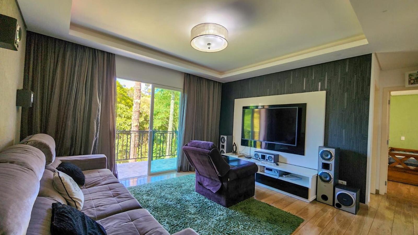 Excelente Casa, bairro nobre em Campos do Jordão