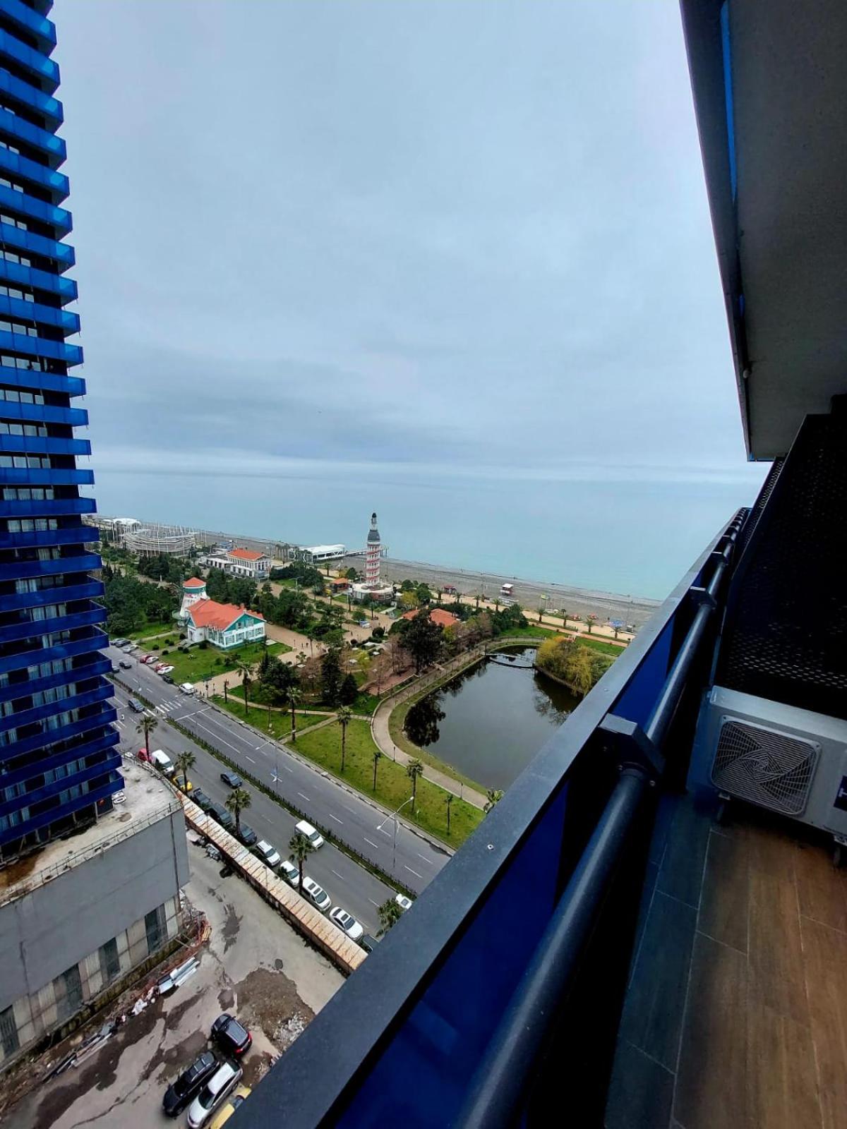 Seaside residency
