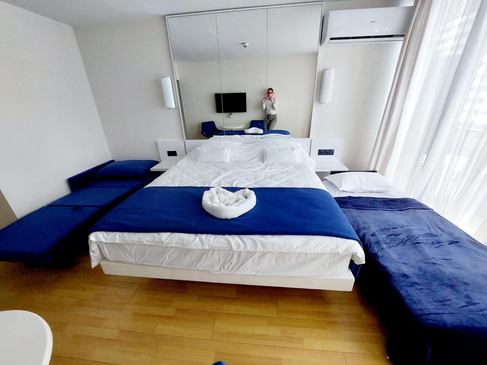Seaside residency