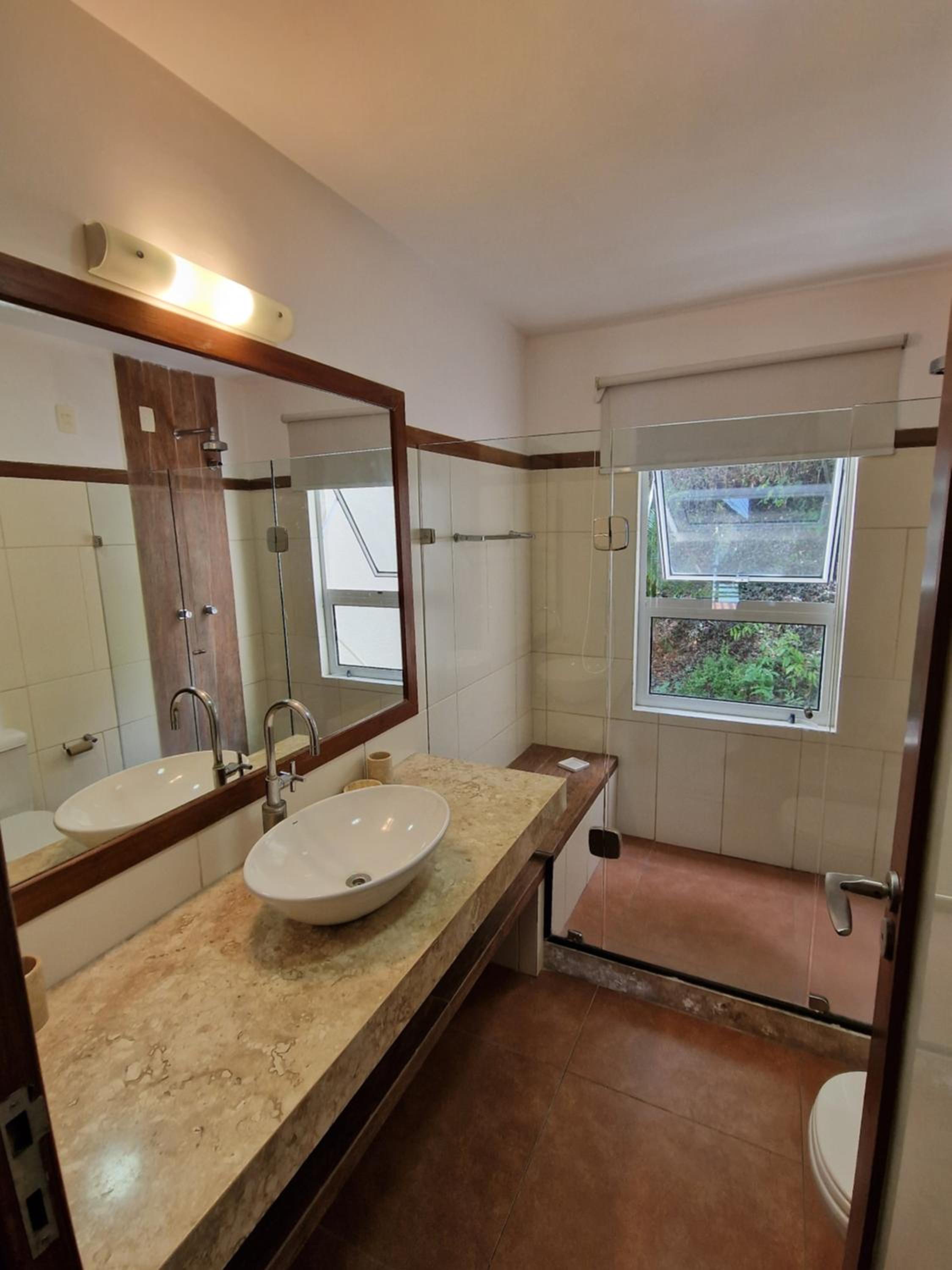 Casa Surucuá com localização espetacular frente à Praia do Centro de Pipa - 2 a 4 quartos suite