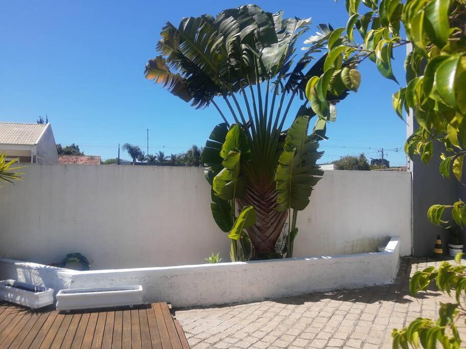 Linda casa, ampla, com piscina, muito confortável.