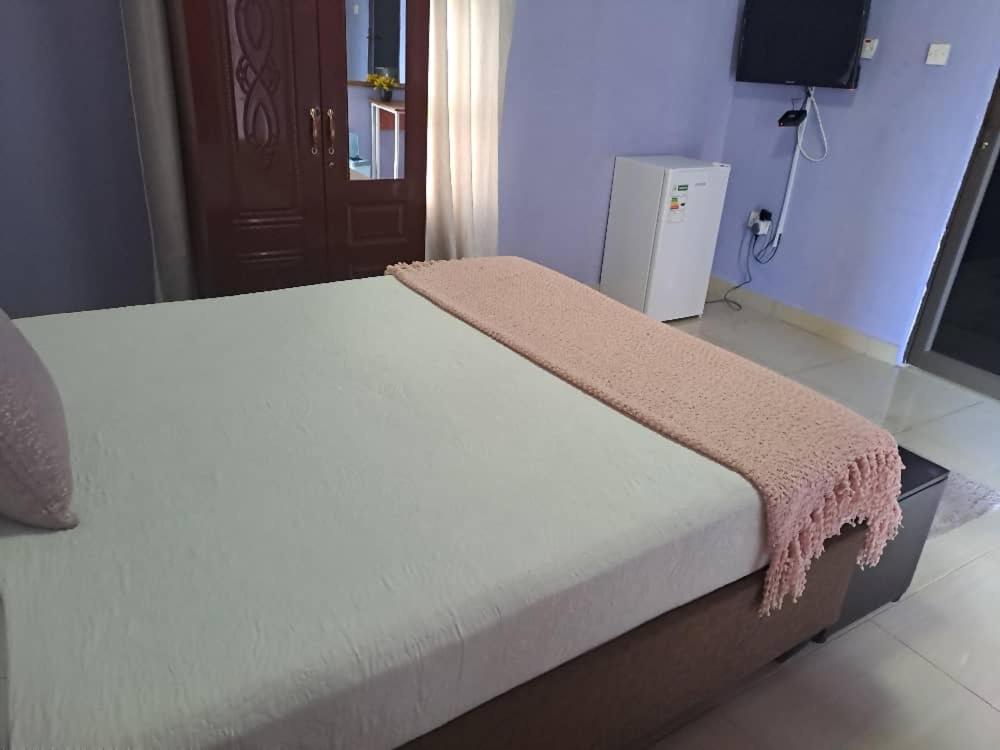 Virgin guesthouse