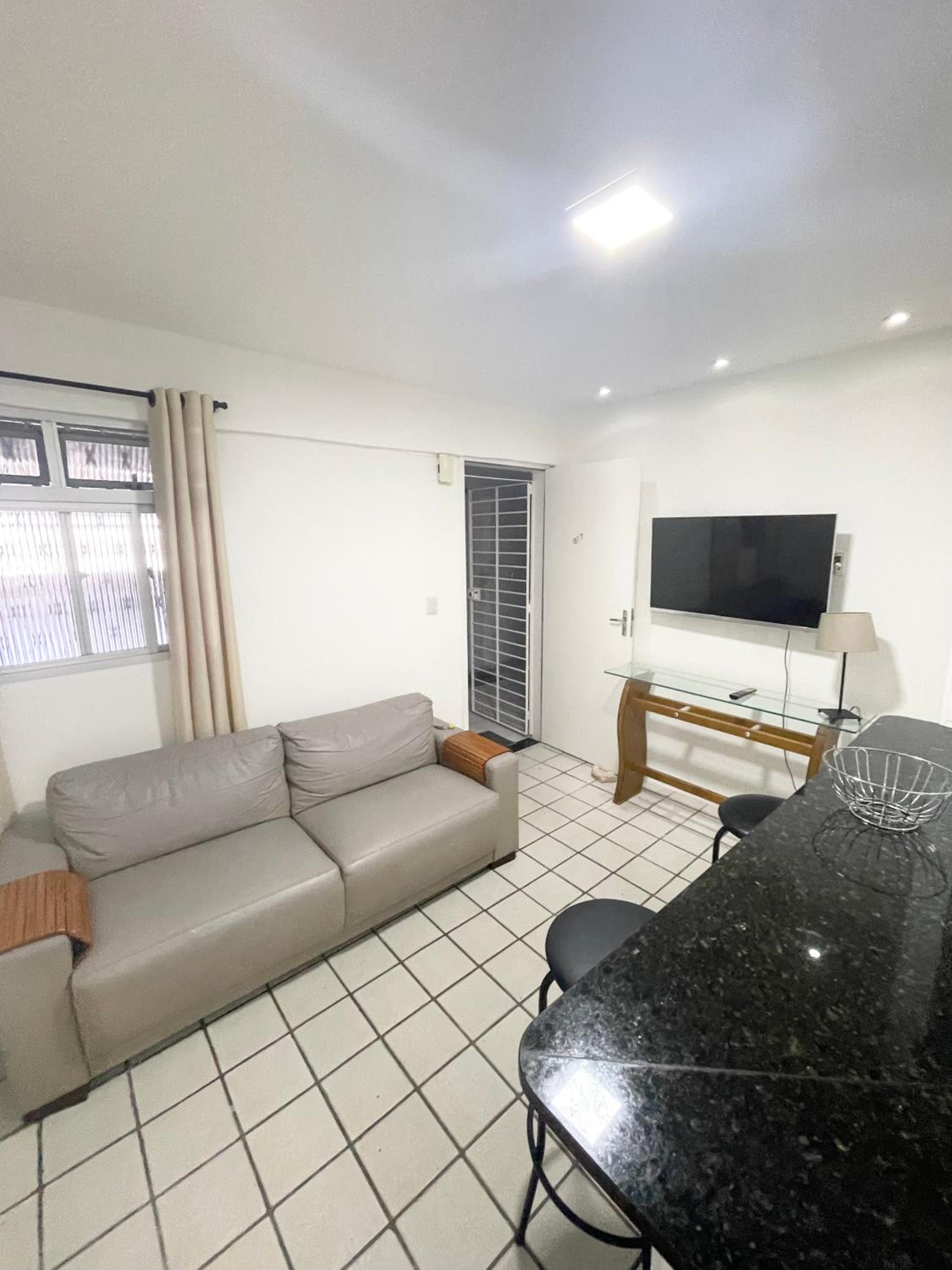 APARTAMENTO NO MELHOR DE BOA VIAGEM