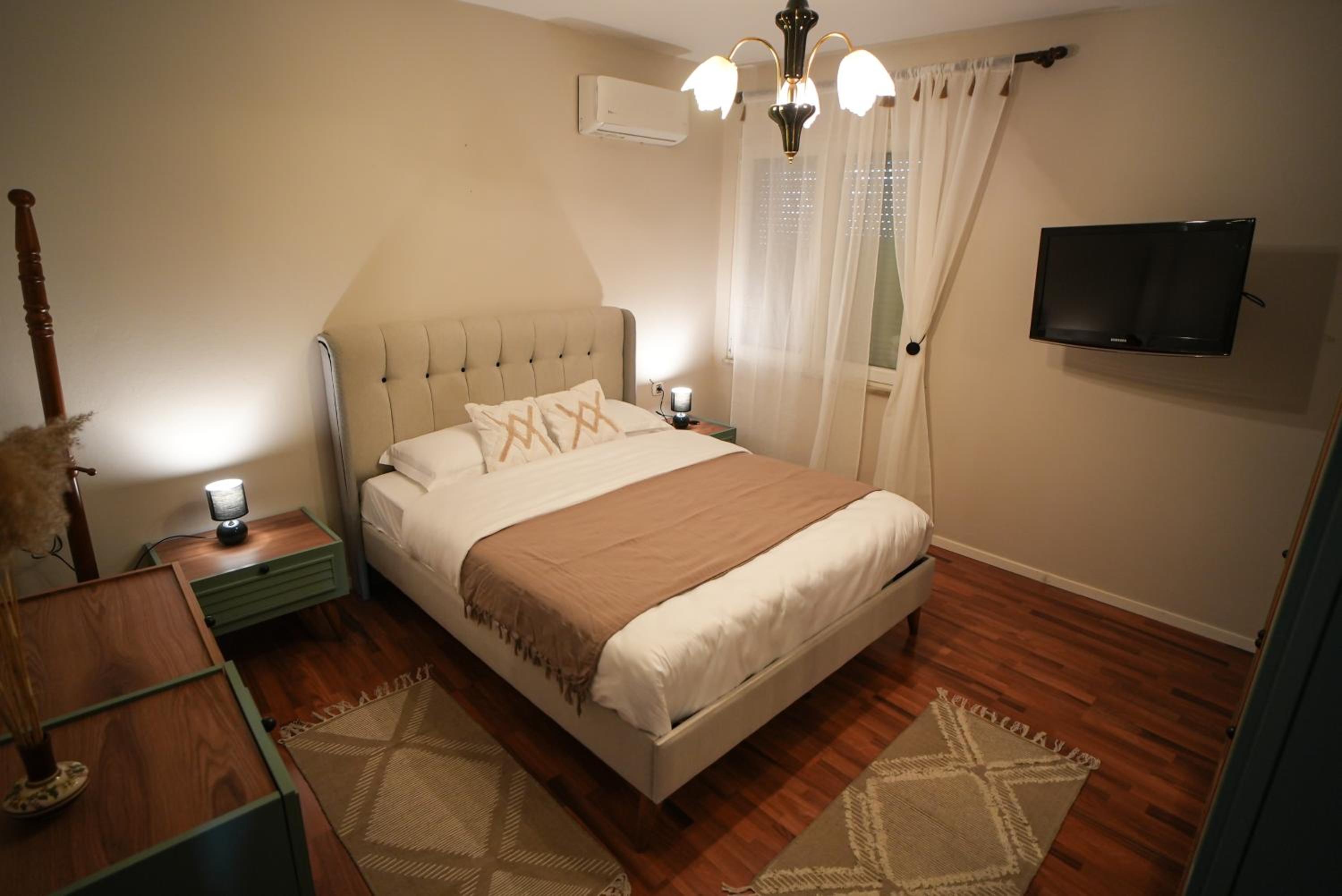 Near Center Apartments 3