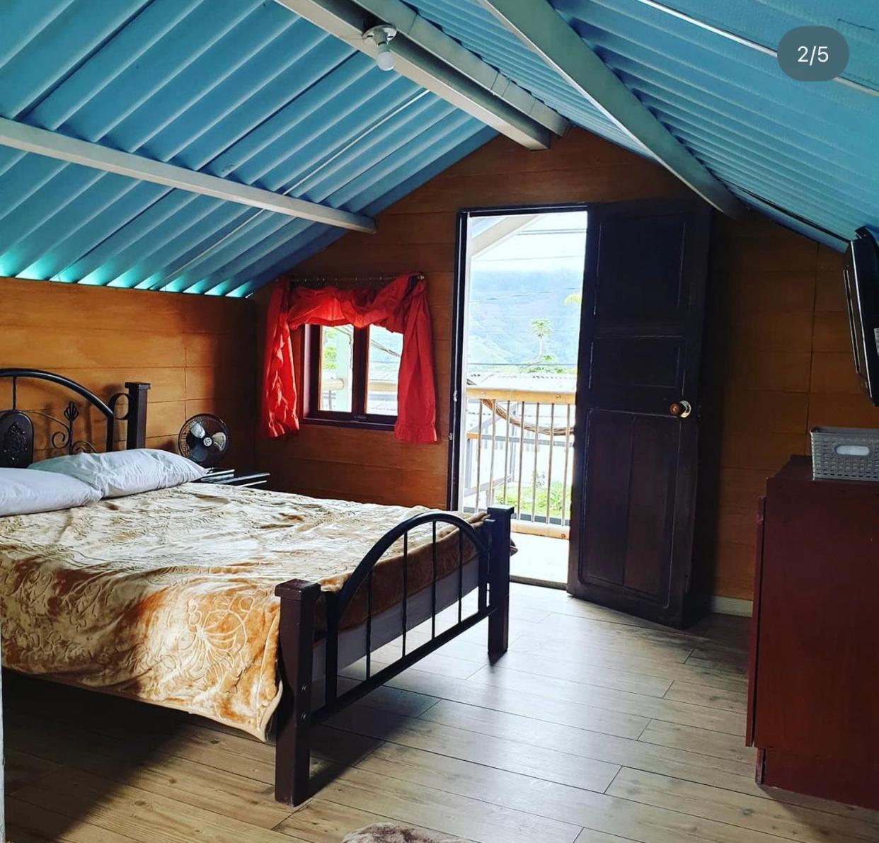 HOSTAL MACONDO