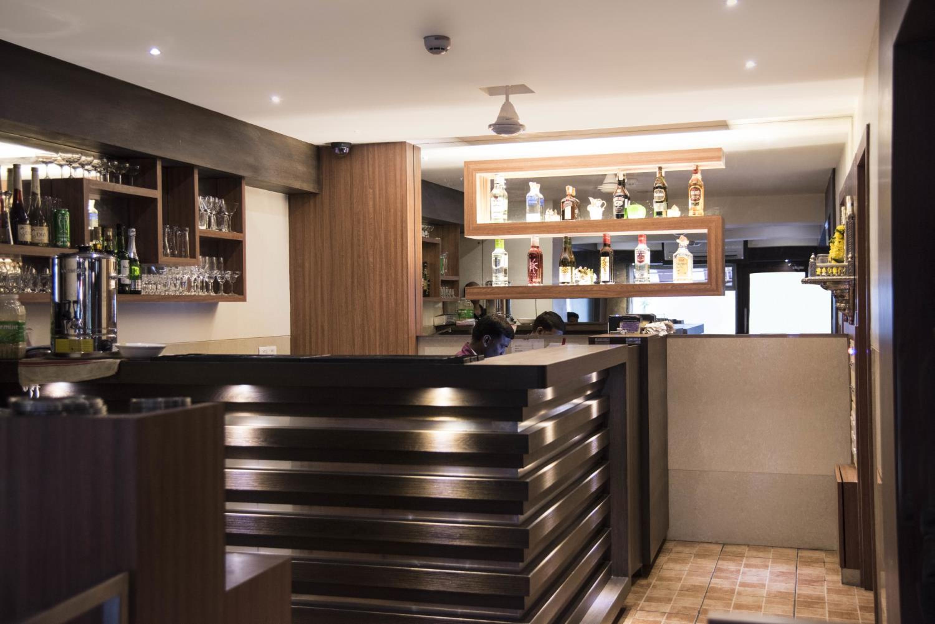 bar