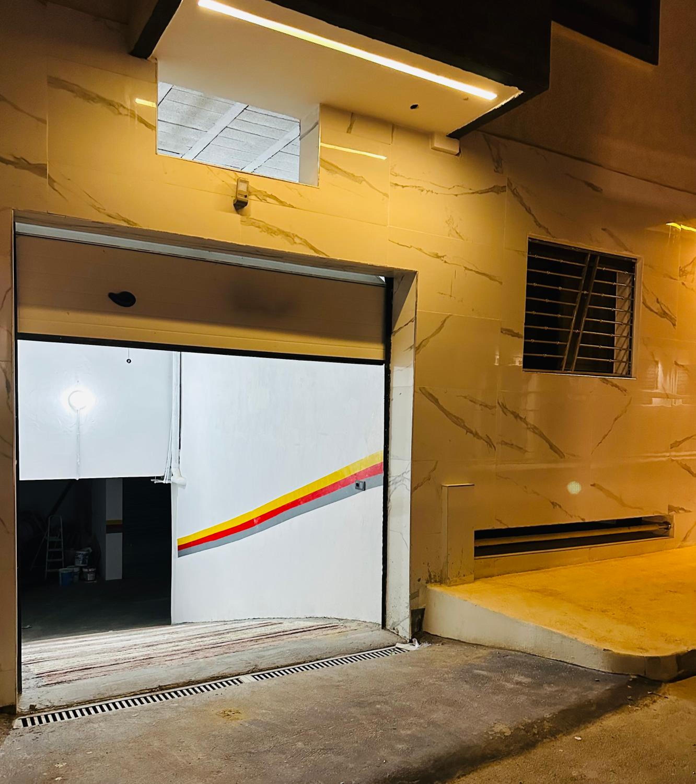 Martil dream with private garage view 4