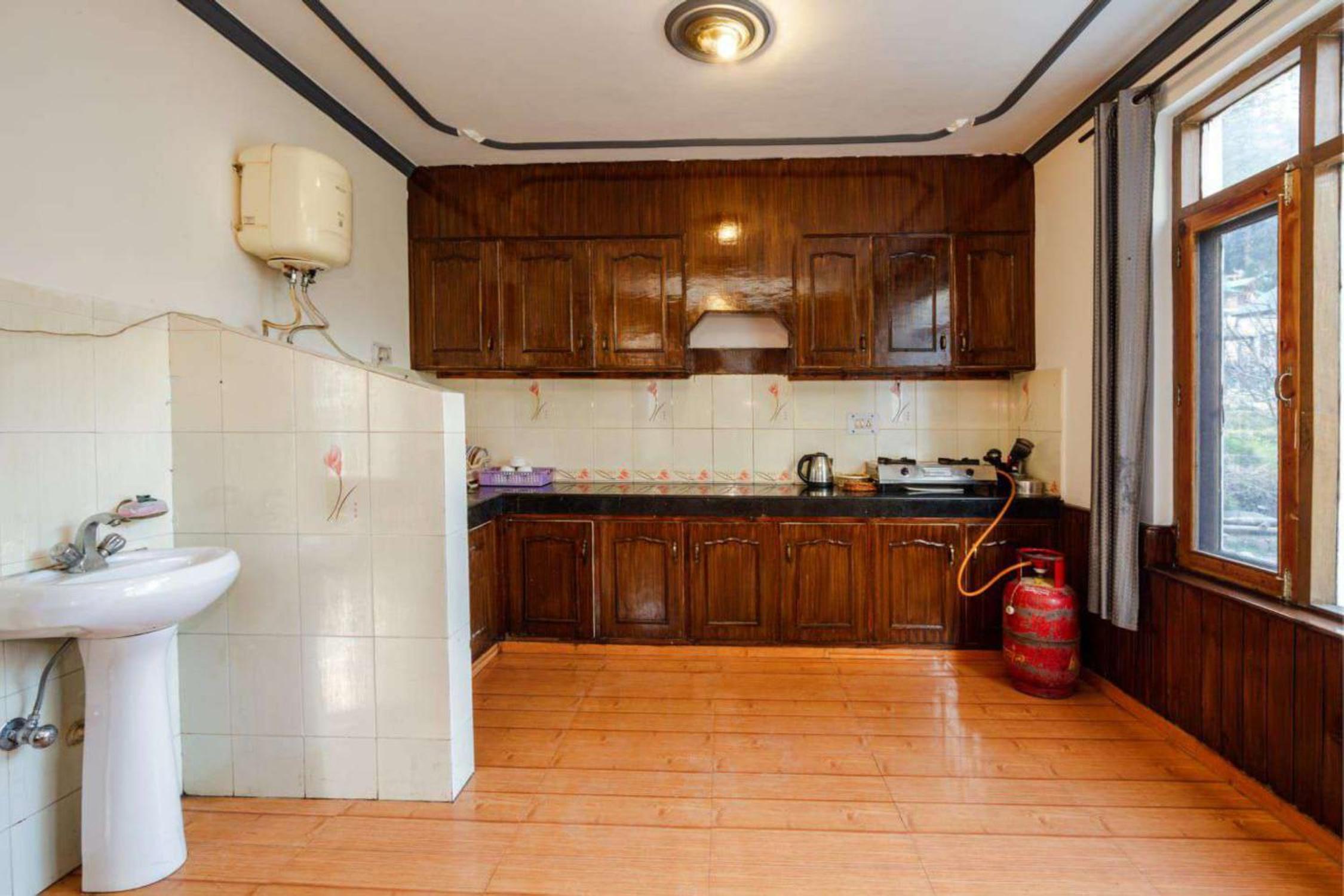 Blue Breeze BB villa view 4