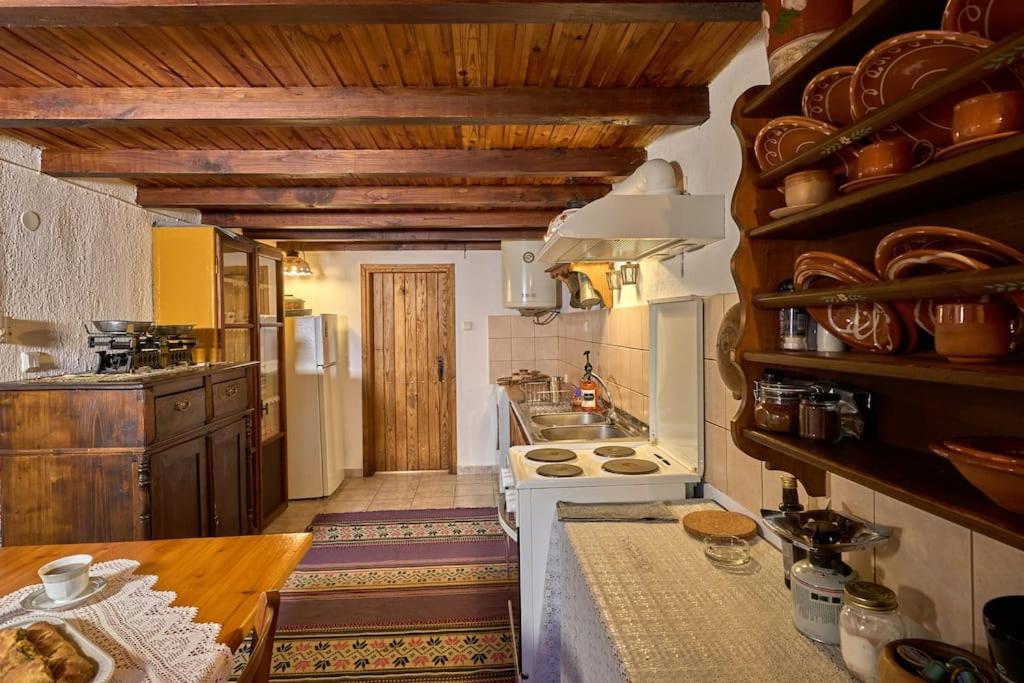Agrotospito, a cottage to bring you back to nature view 5