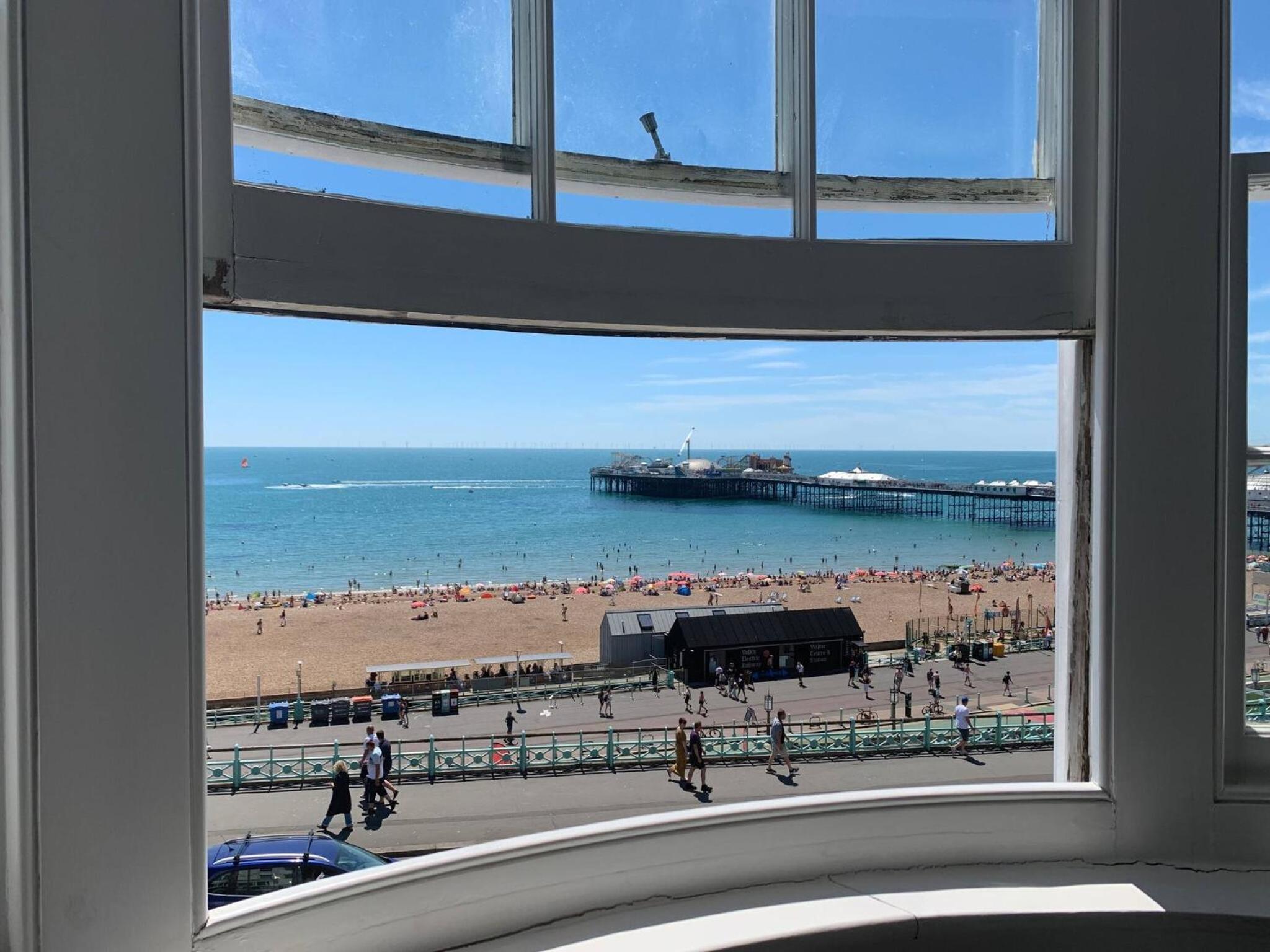 Seaview Regency Apartment With Private Parking view 4