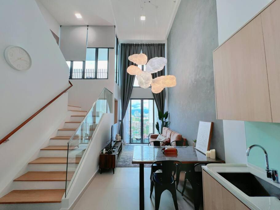 4PX Loft @ Colony, Near Quill City Mall & Monorail