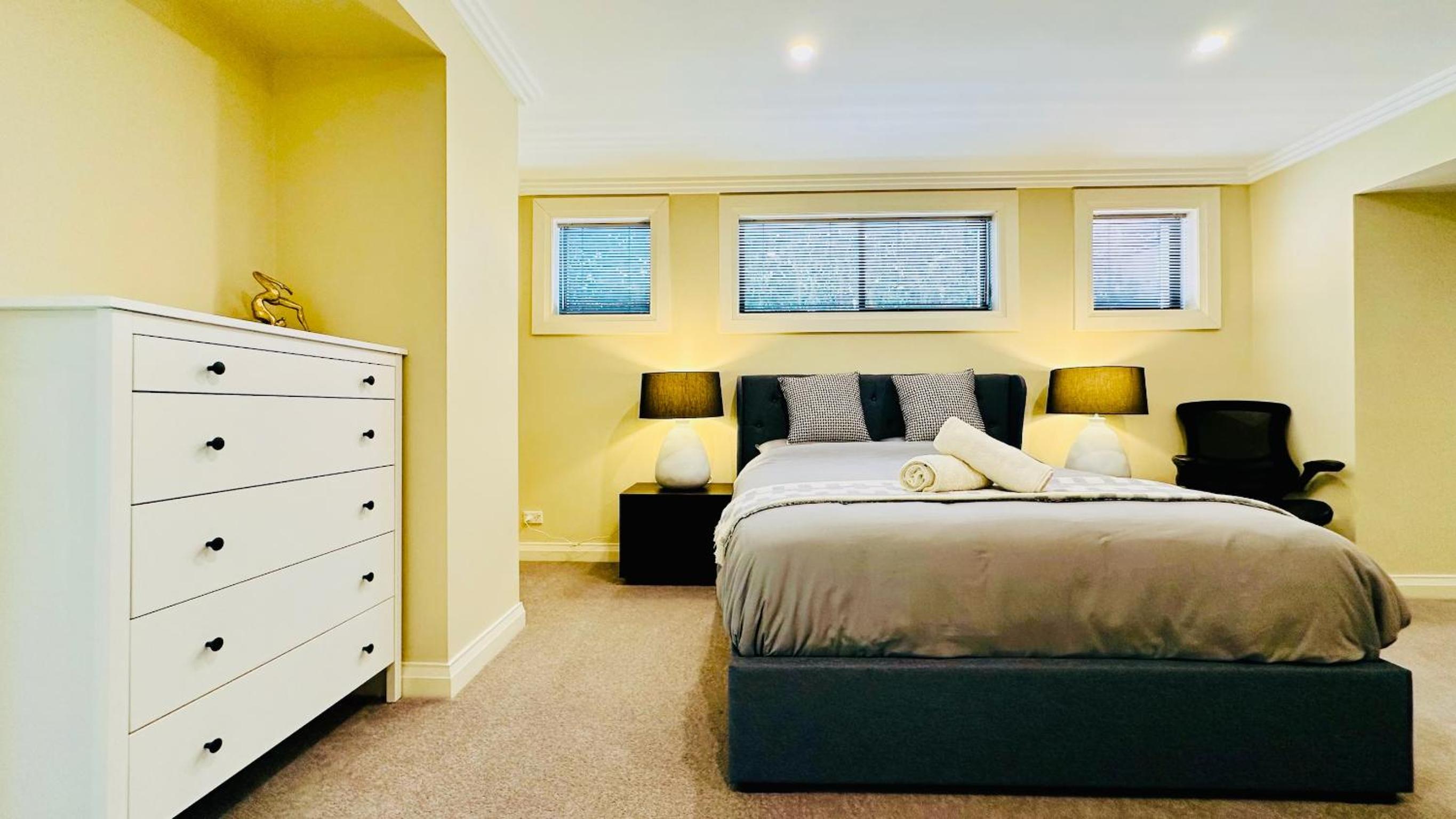 Three Monkeys Residence
