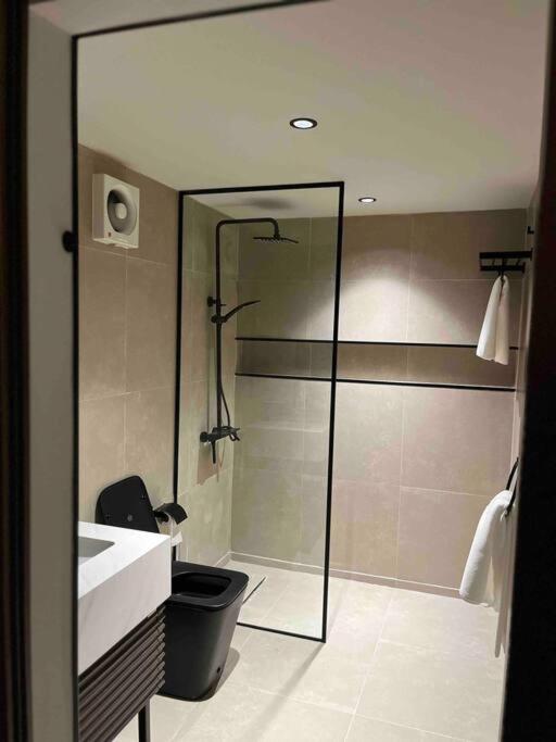 luxury Container Apartment Penthouse-Almalqa