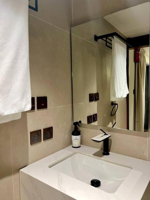 luxury Container Apartment Penthouse-Almalqa