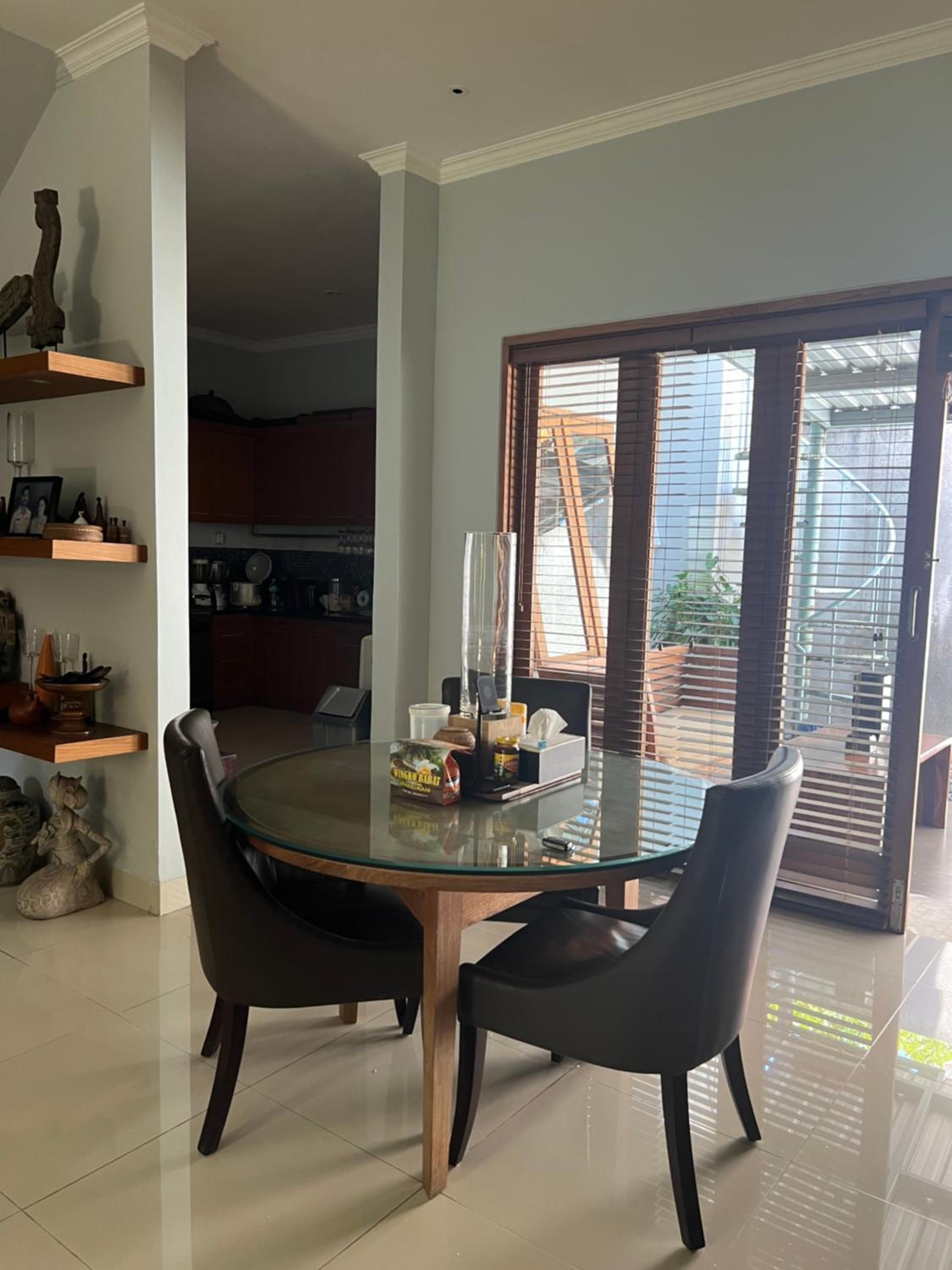Semesta Villa