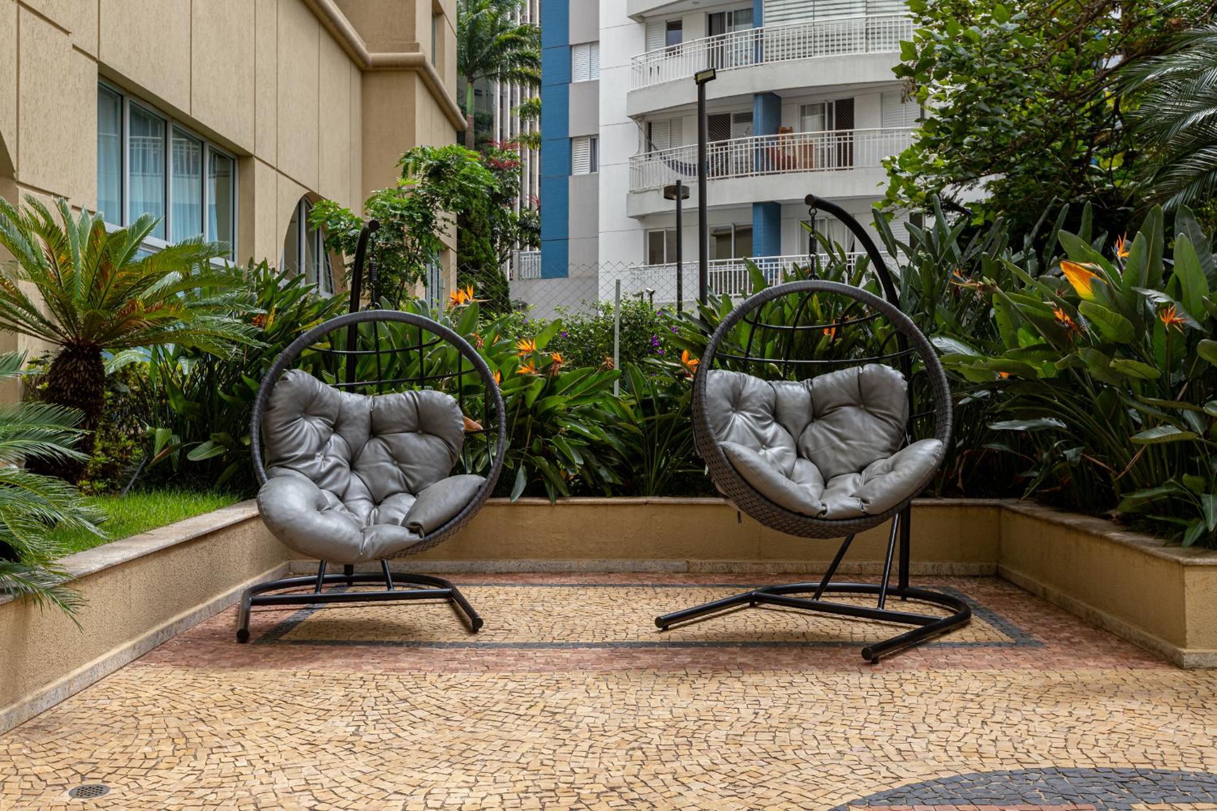 Easy Star - Charmoso flat na rua Bela Cintra - PG01I