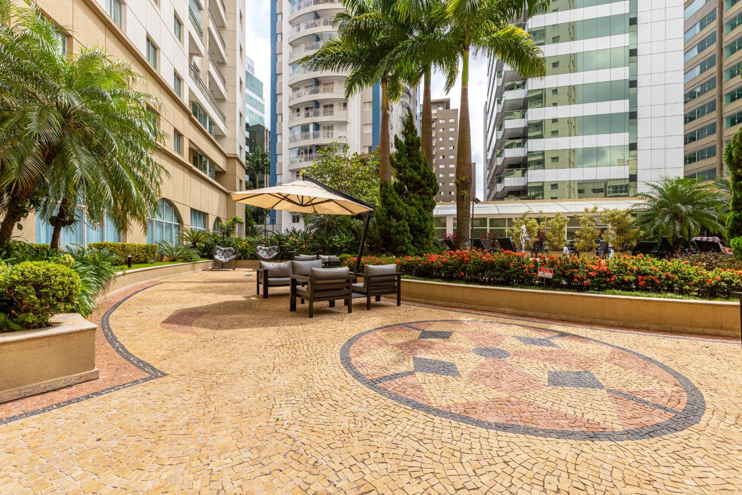 Easy Star - Charmoso flat na rua Bela Cintra - PG01I