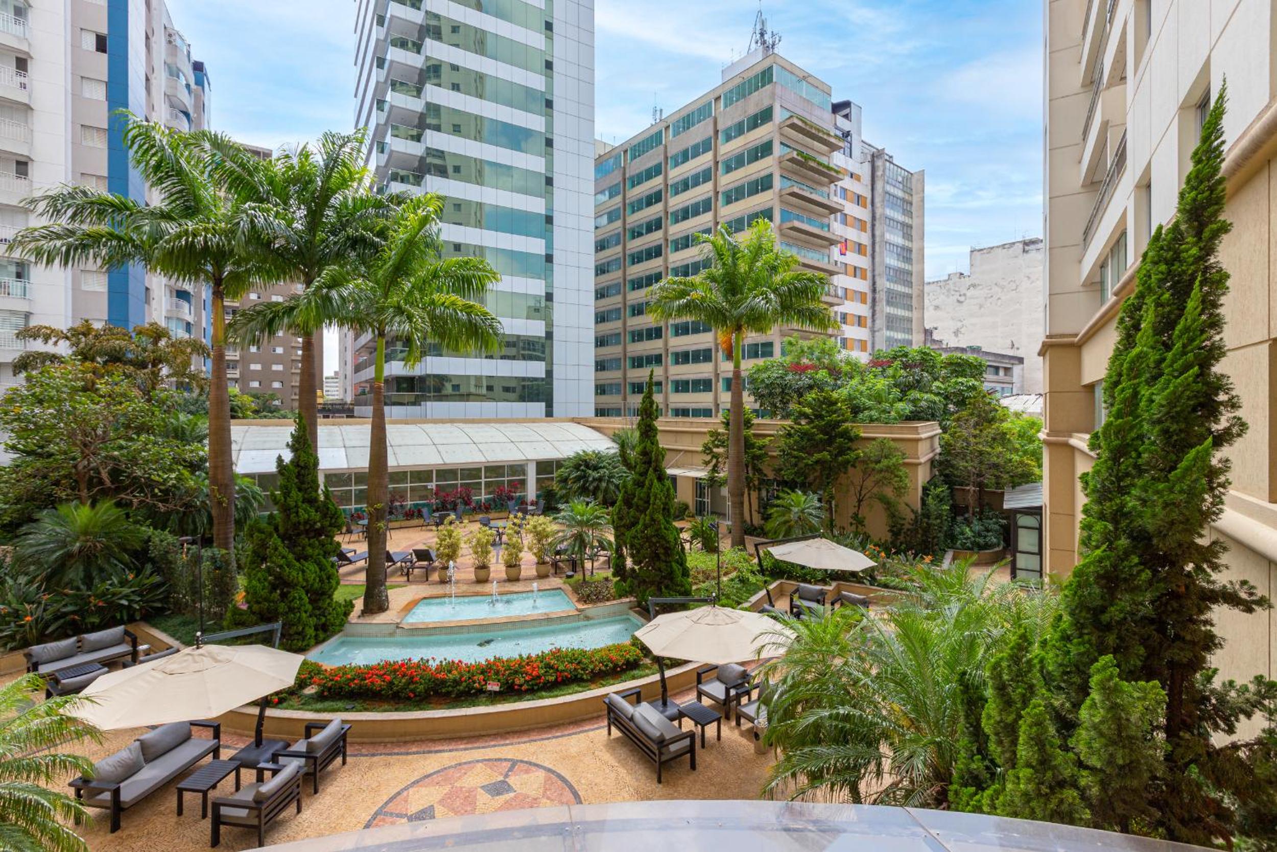 Easy Star - Charmoso flat na rua Bela Cintra - PG01I