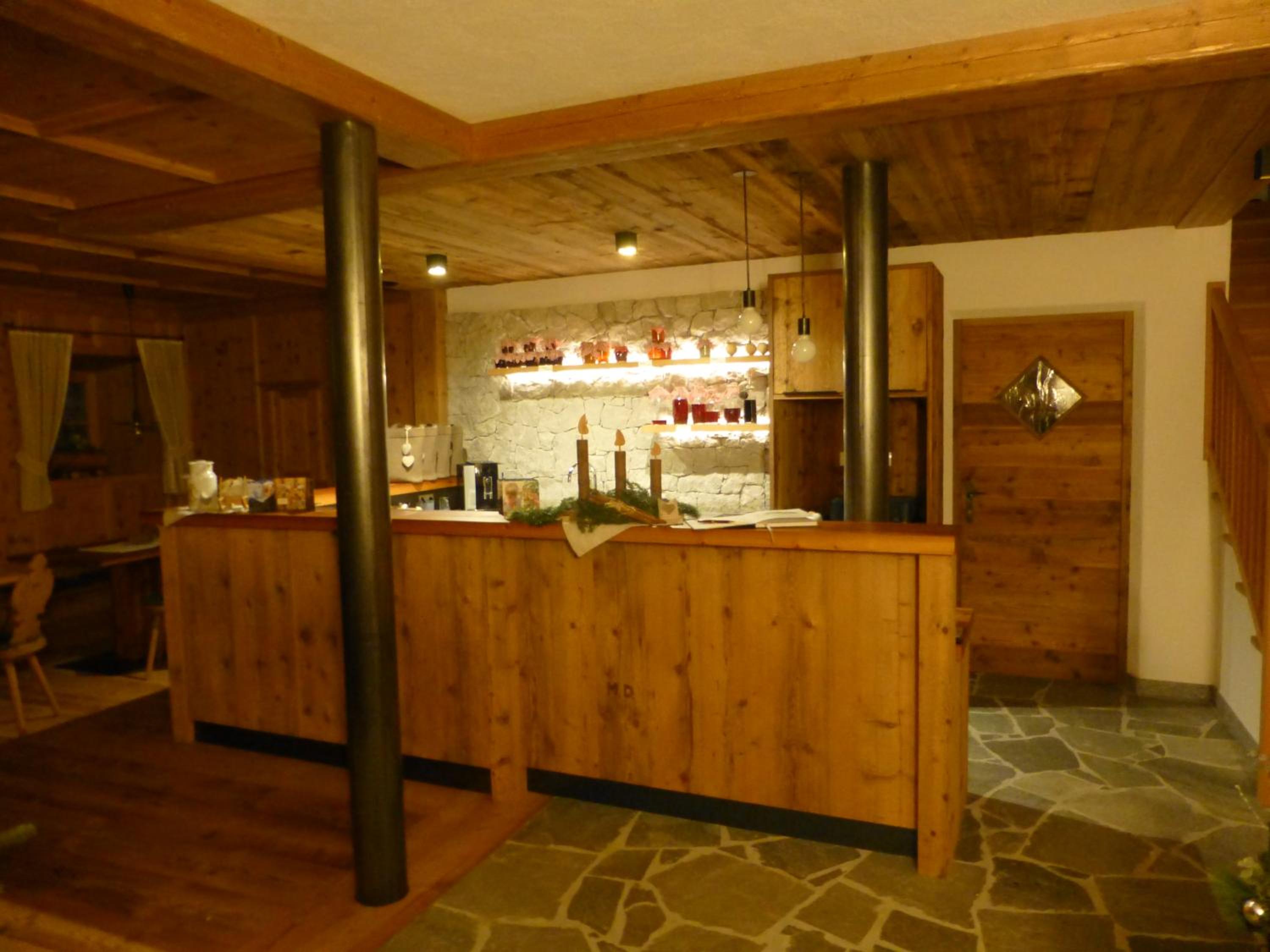 Photo 34