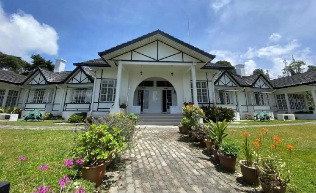 Bukit Ruil Bungalow - Clementine Suite photo 4