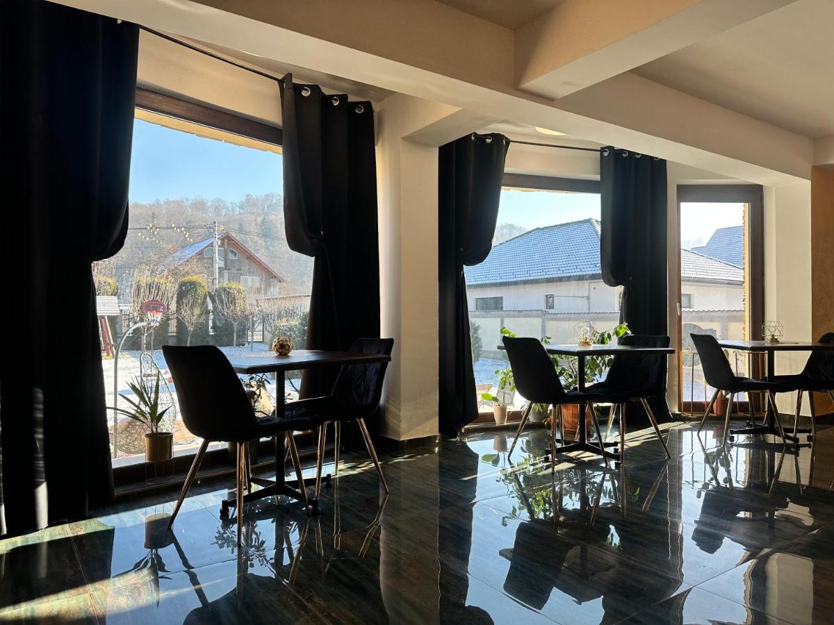 Emerald Residence view 3