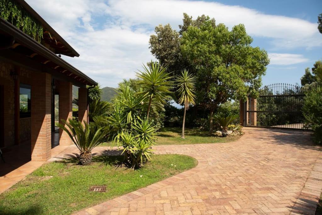 Villa Fortuna - villa 12 posti con piscina view 4