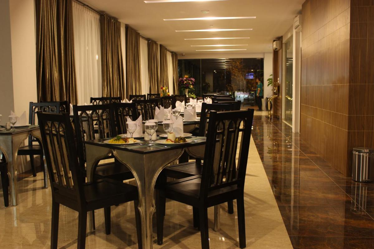 restaurant