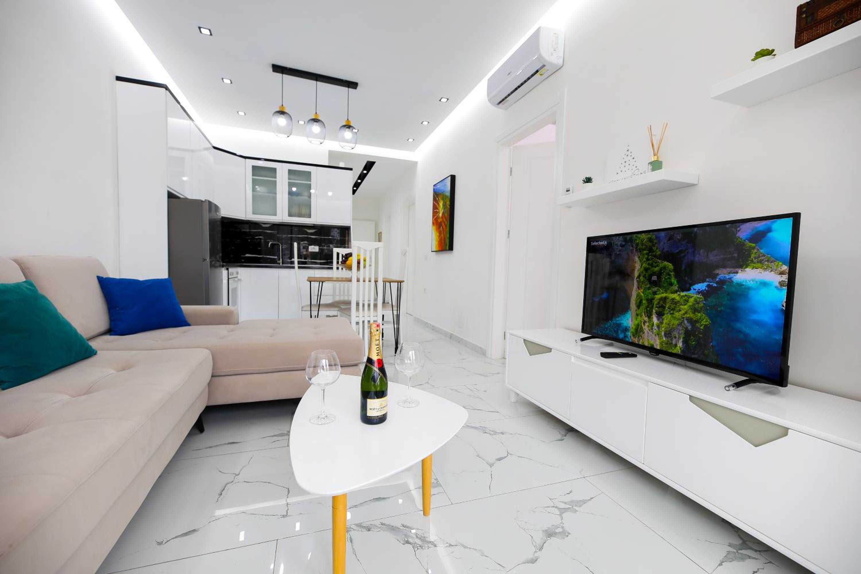 Jimi Apartments