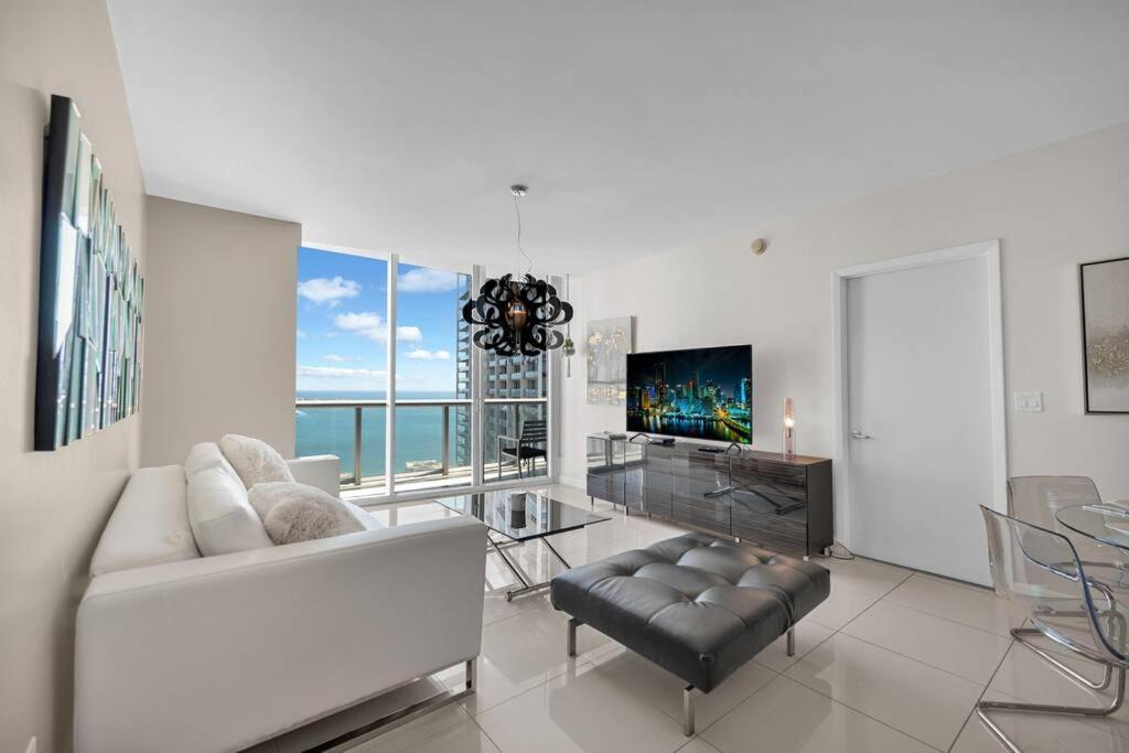 Water & Pool Views, One bedroom W hotel building