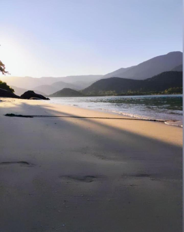 Casa praias de São Gonçalo em Paraty RJ