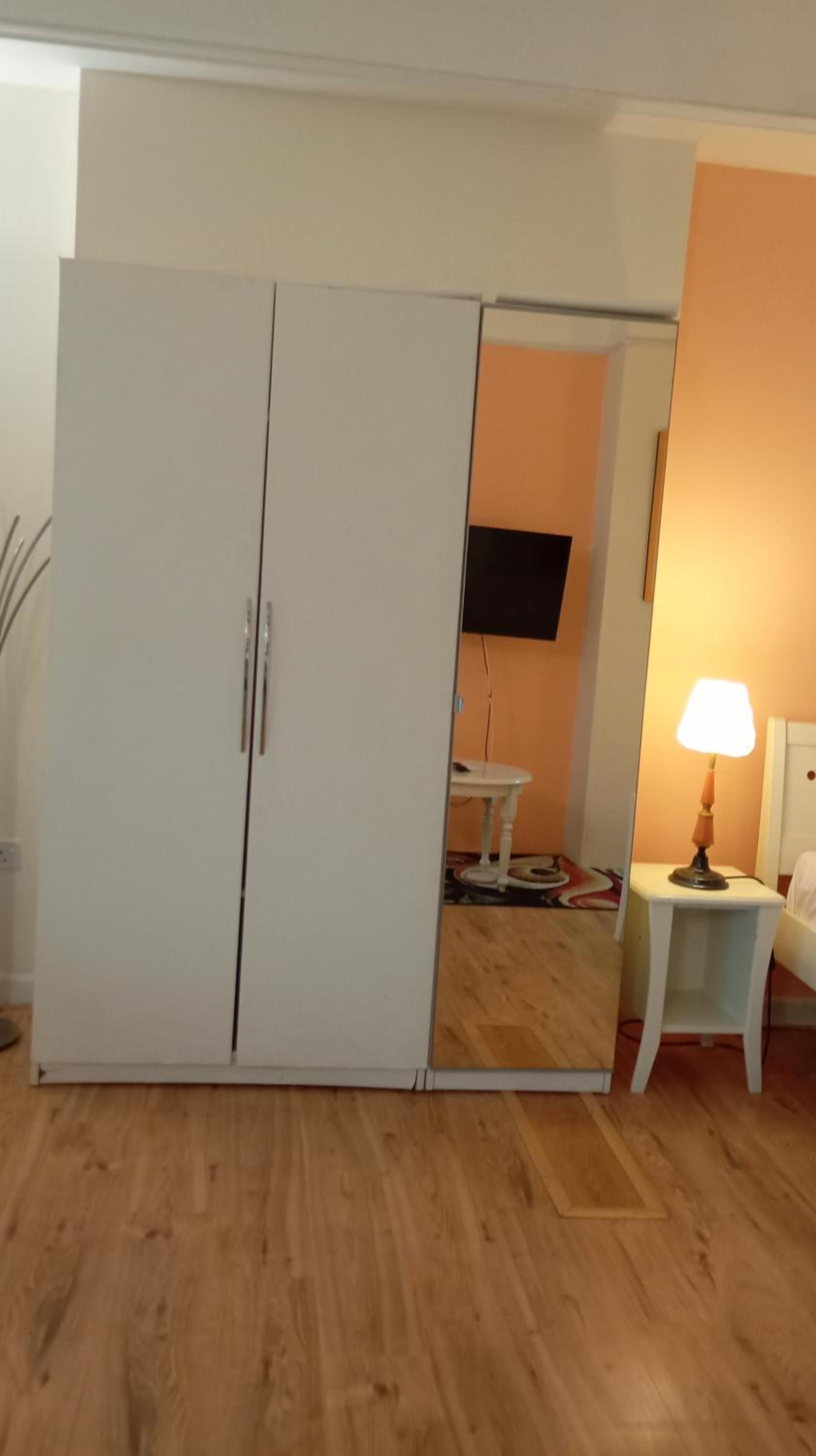 KL Ayan Service Suite At Times Square