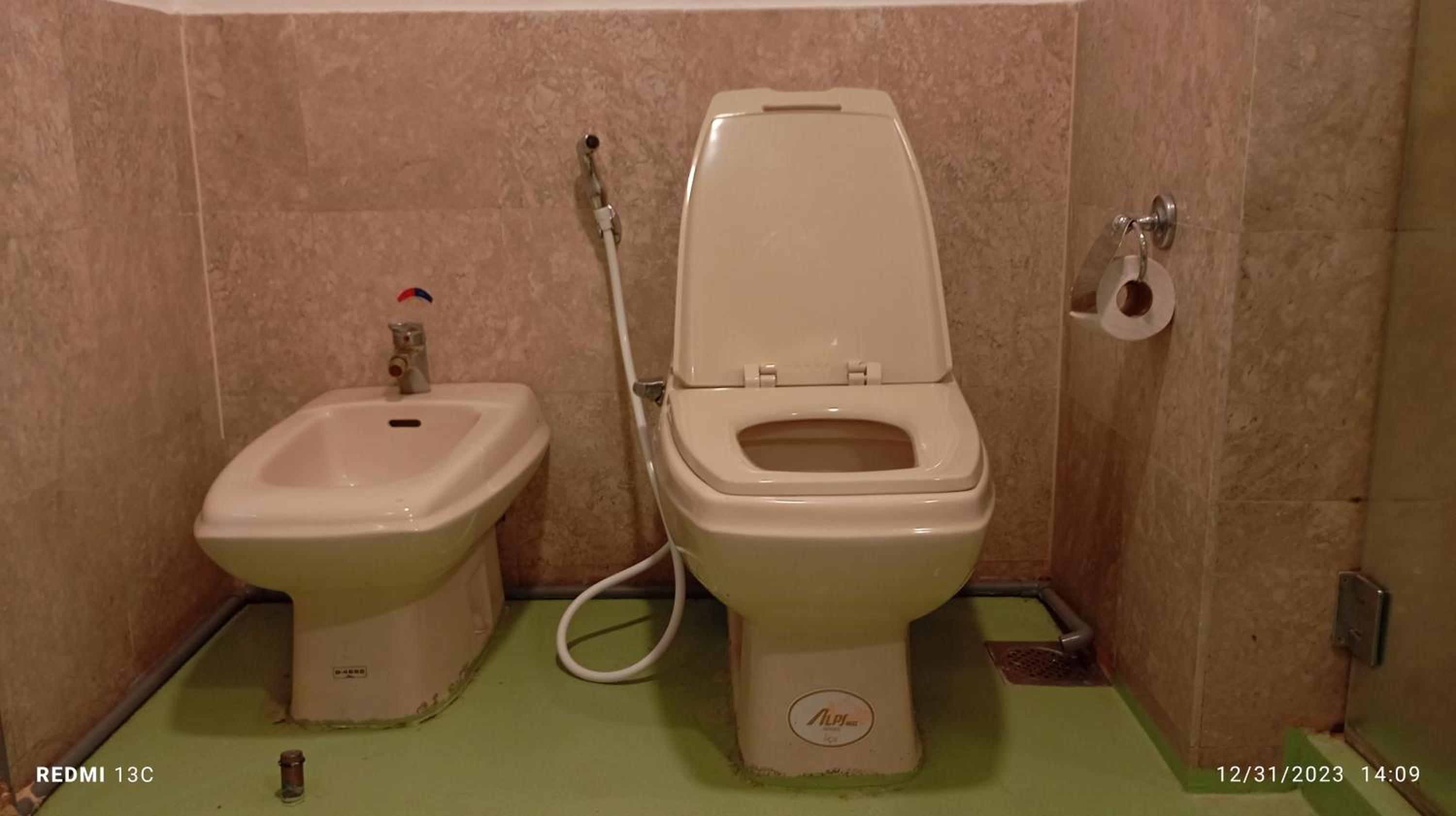 KL Ayan Service Suite At Times Square