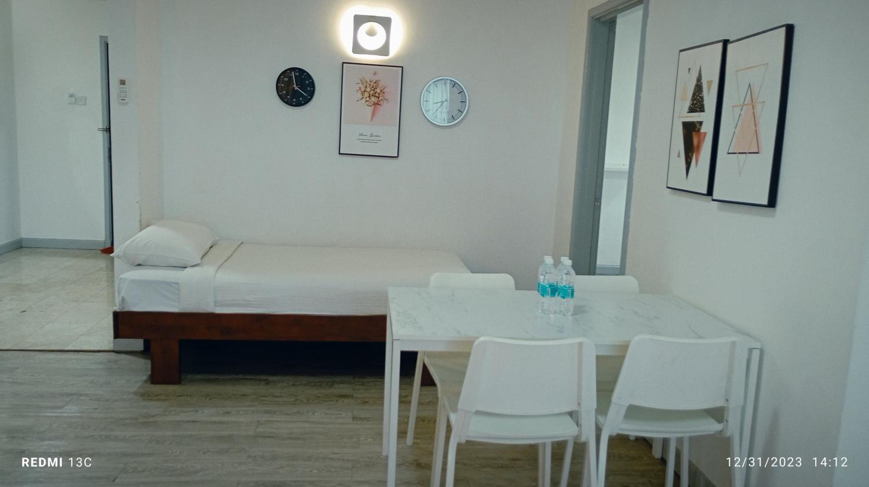 KL Ayan Service Suite At Times Square