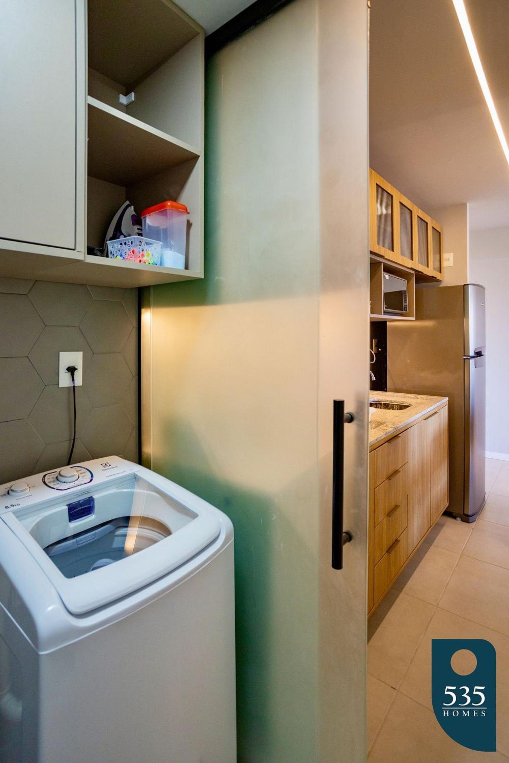 Apartamento no Condomínio Barra 535