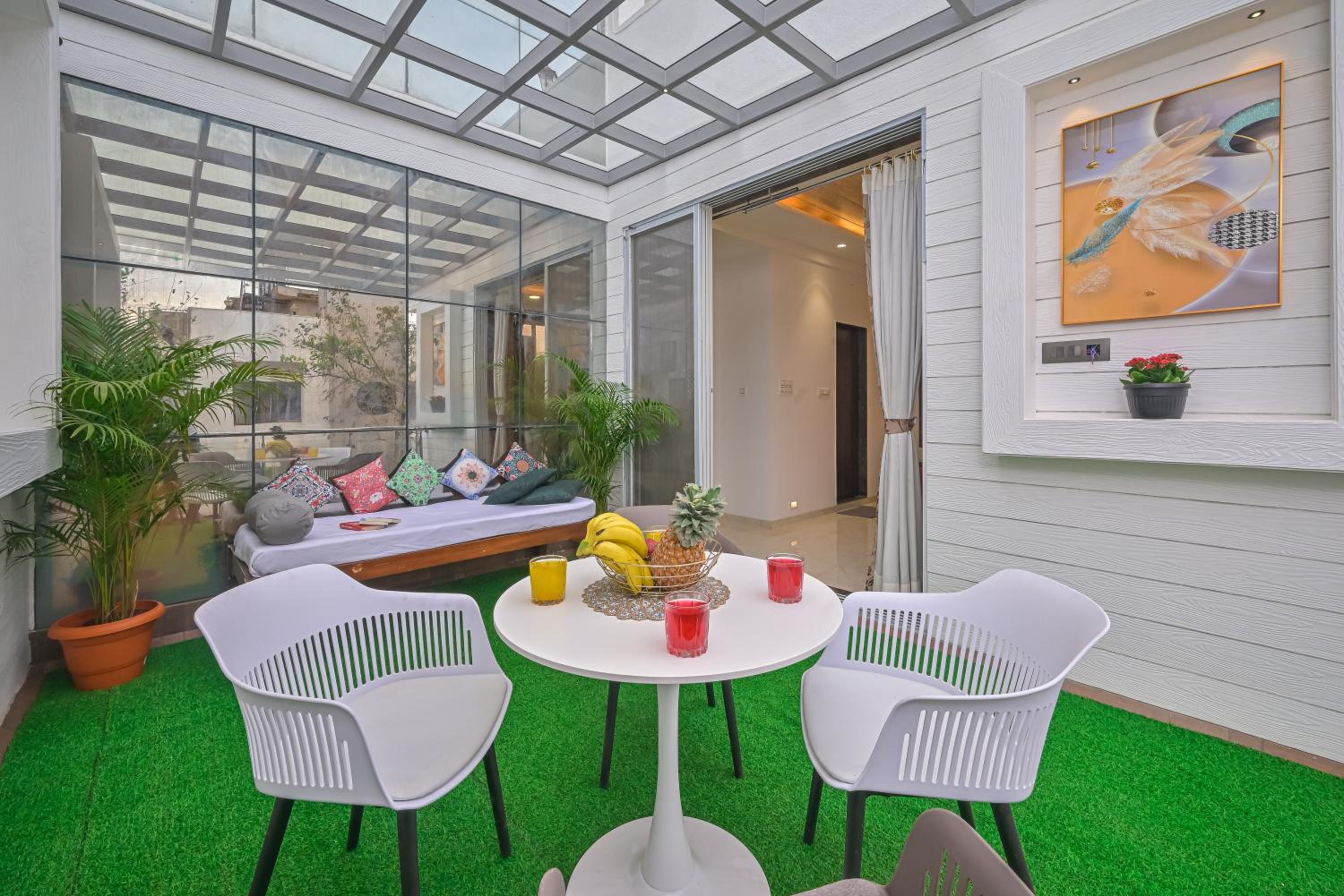 Azure Retreat Villa By Tropicana Stays