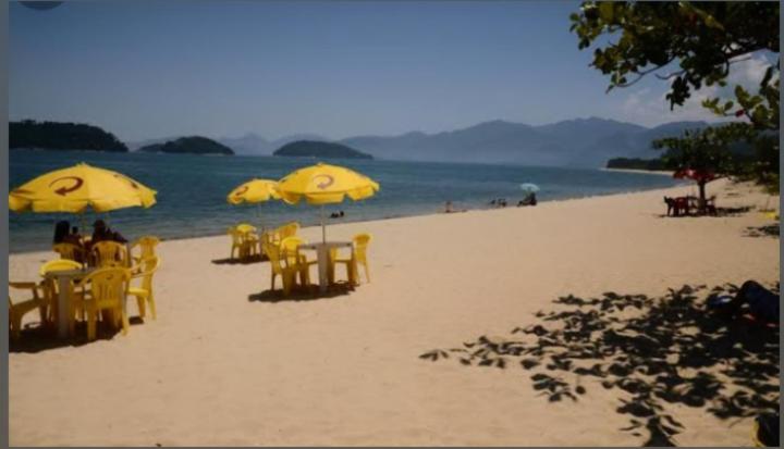 Casa praias de São Gonçalo em Paraty RJ