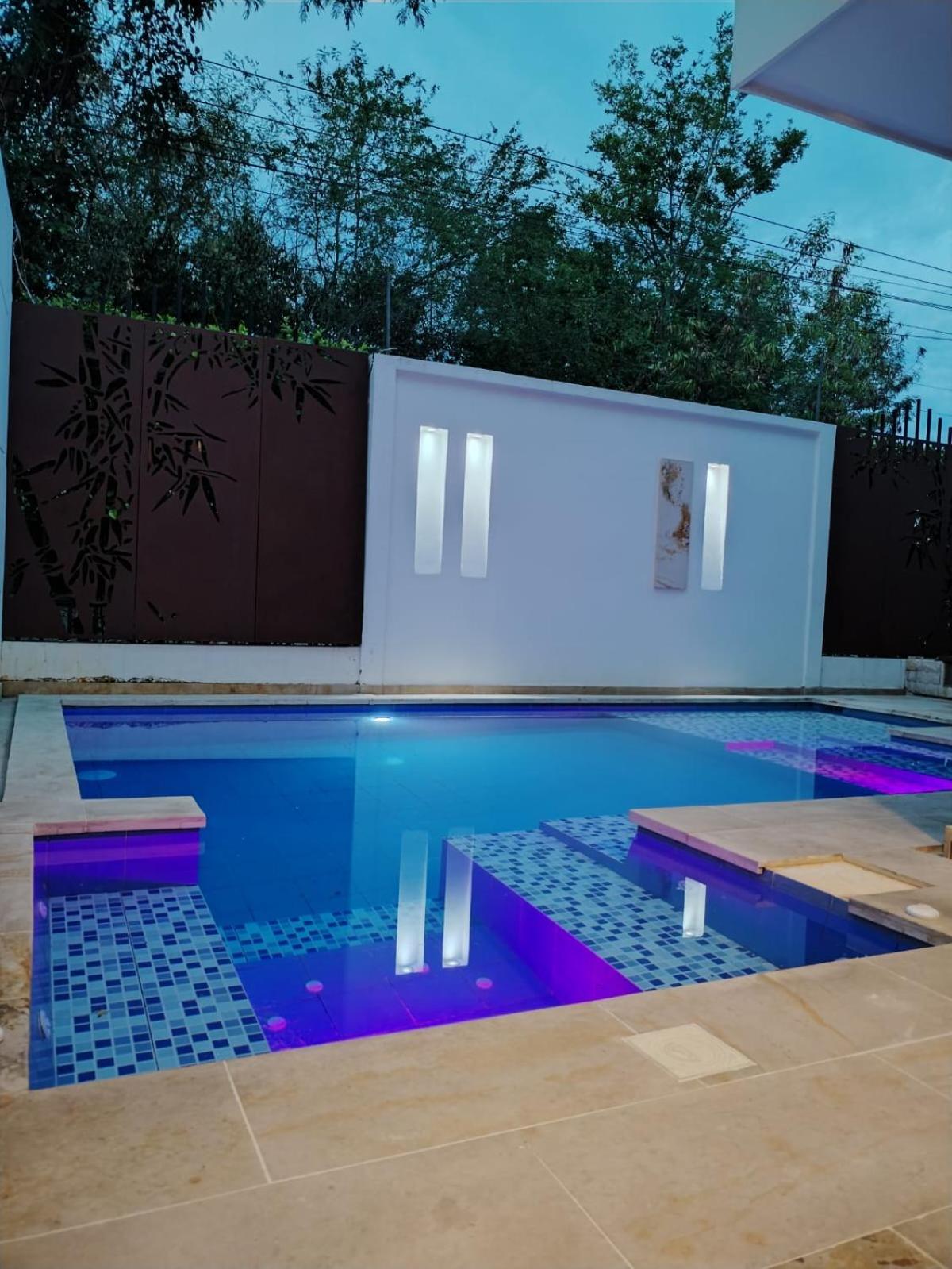 casa vacacional con piscina y jacuzzi privado en girardot