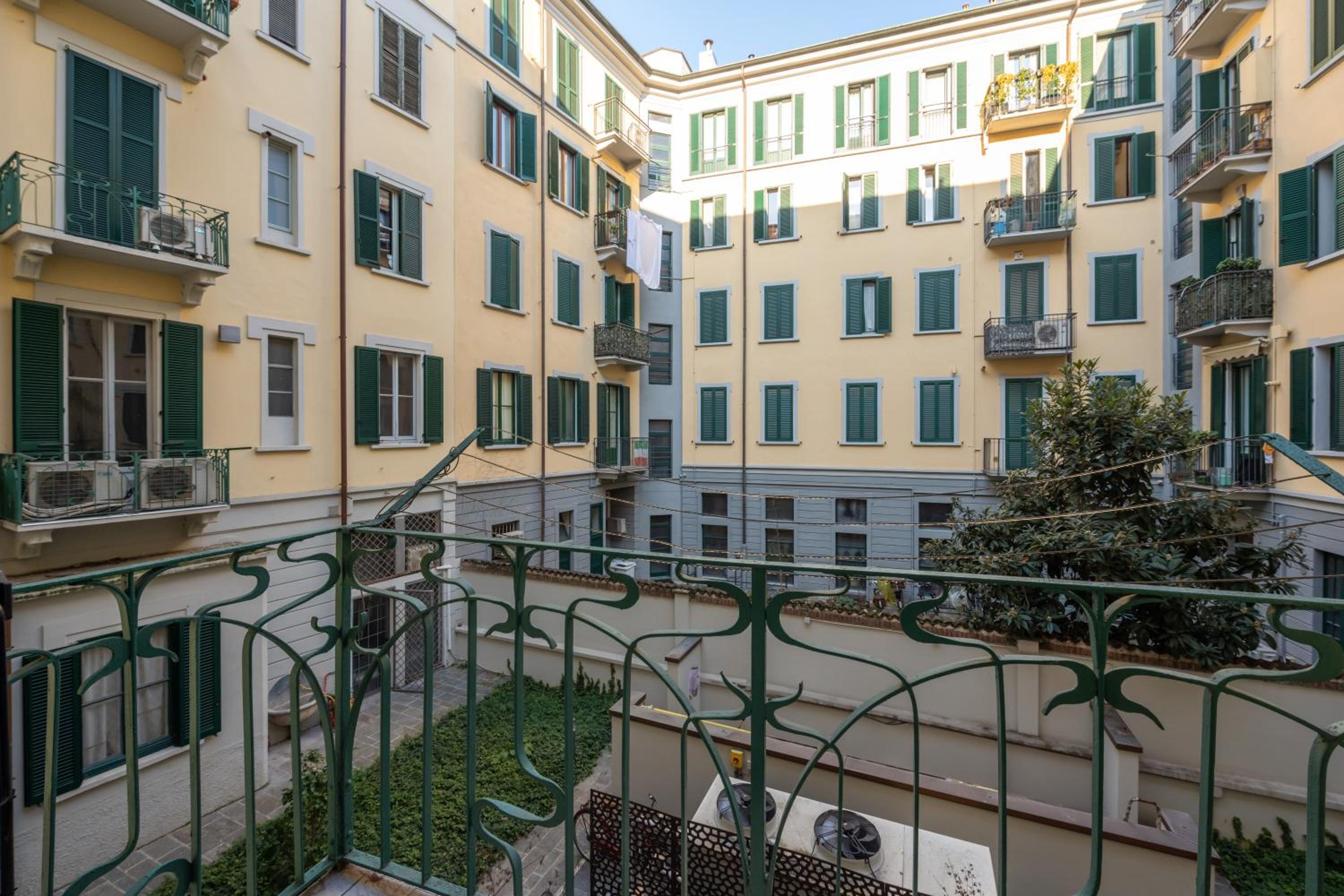 We Home - Premuda Boutique, Milano